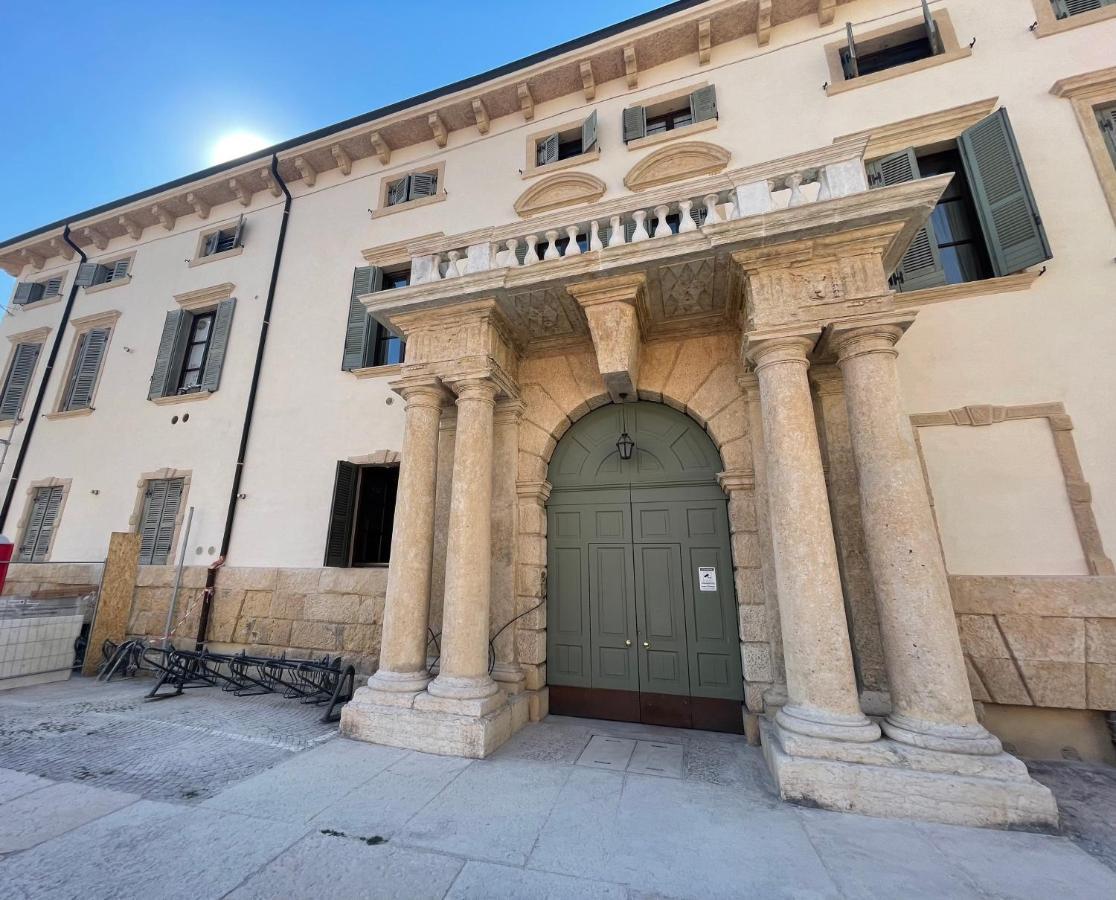 Antiche Colonne Leilighet Verona Eksteriør bilde